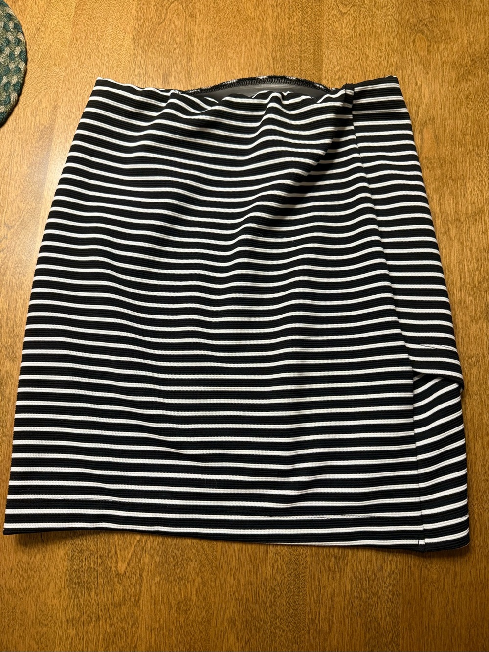 SO Black & White Striped Asymmetrical Tulip Skirt - Small - Picture 2 of 3